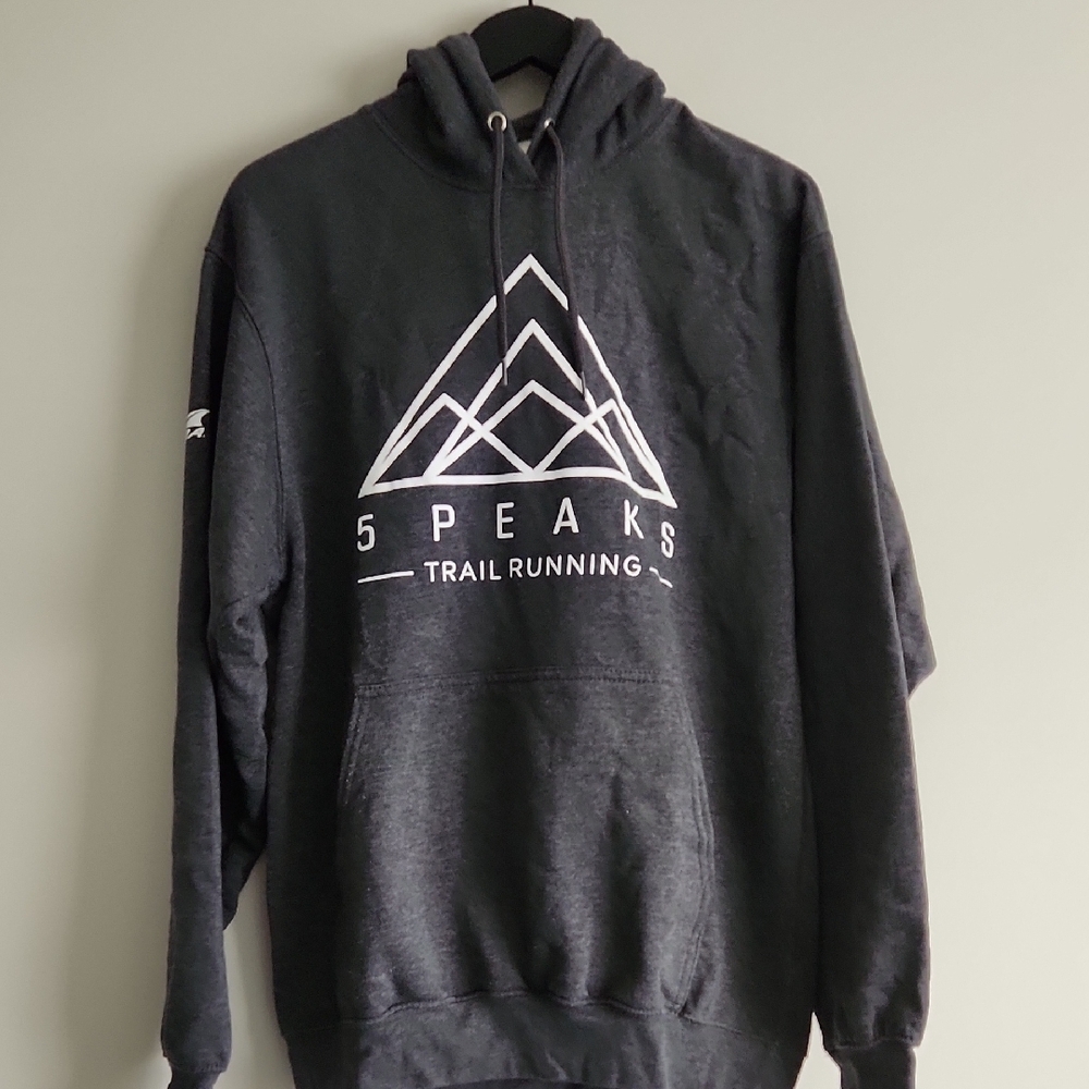 GUC 5Peaks Hoodie Size Medium